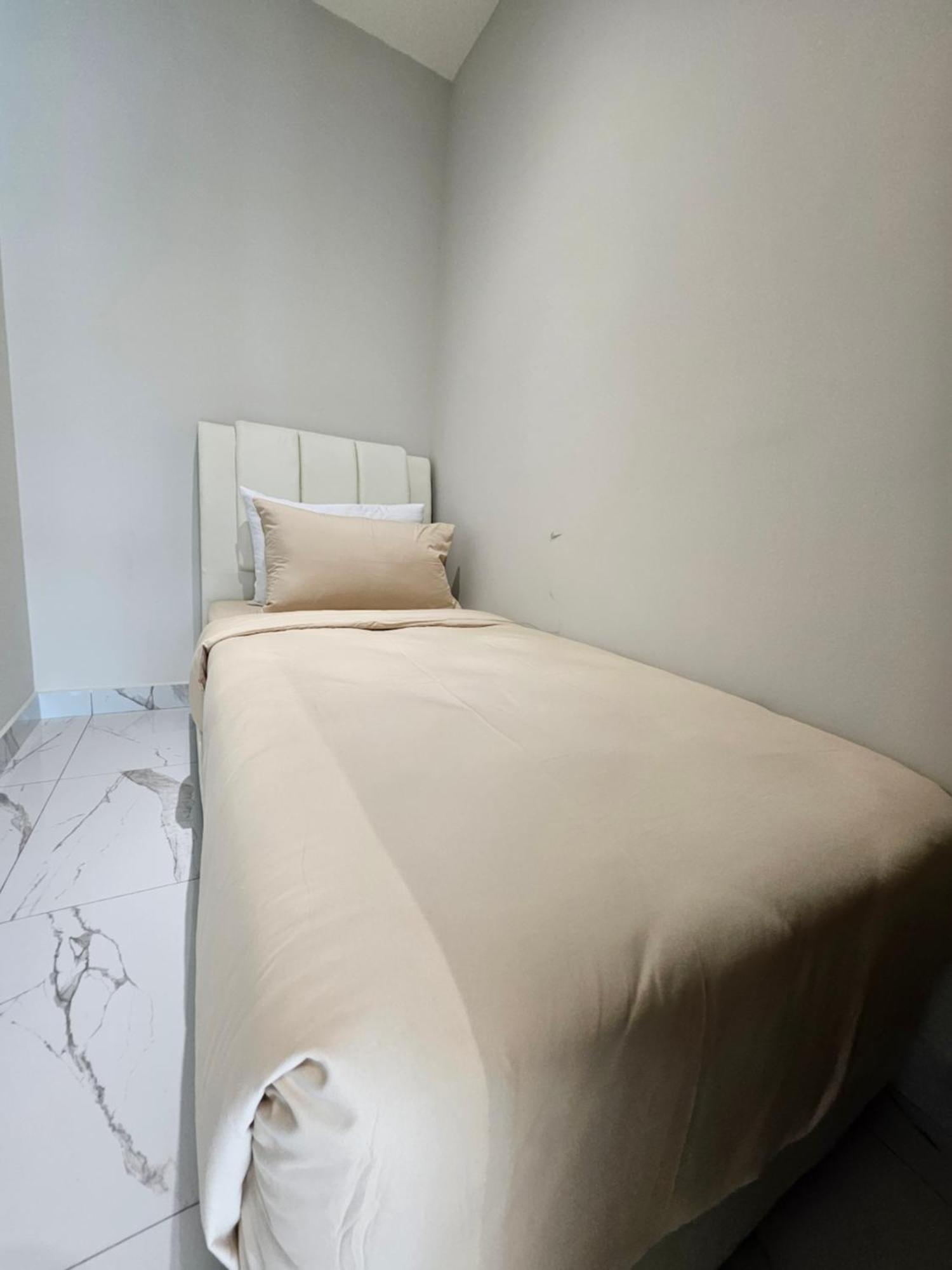 Alfa Bangsar By Keys Apartemen